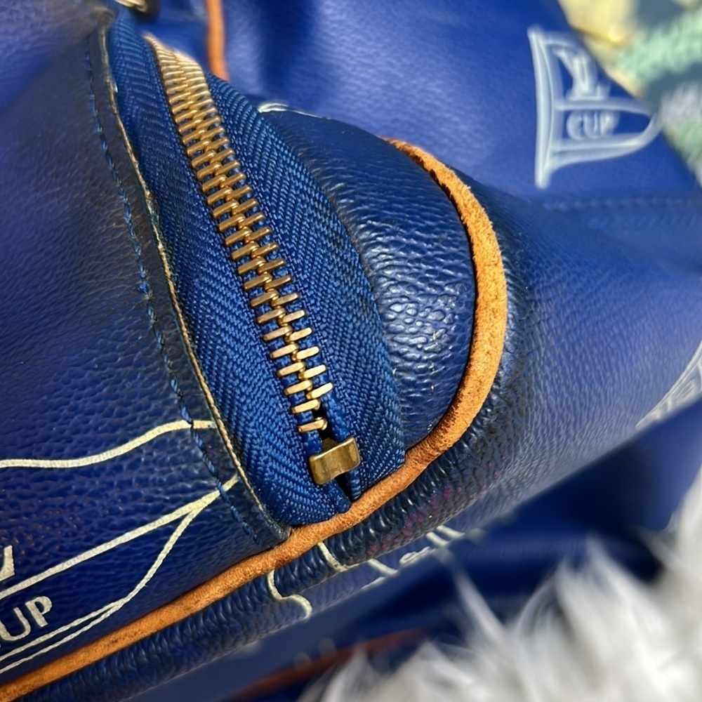 LV limited Edition Golf/Travel bag​​​​​ - Picture 4 of 5